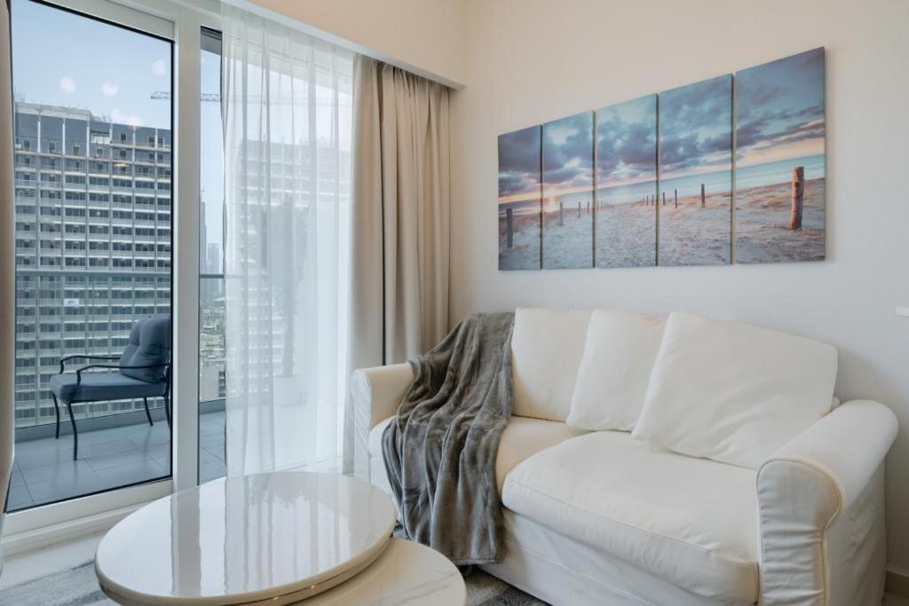 Fantastic One Bedroom Apartment With Burj-Khalifa View Dubai Exterior foto